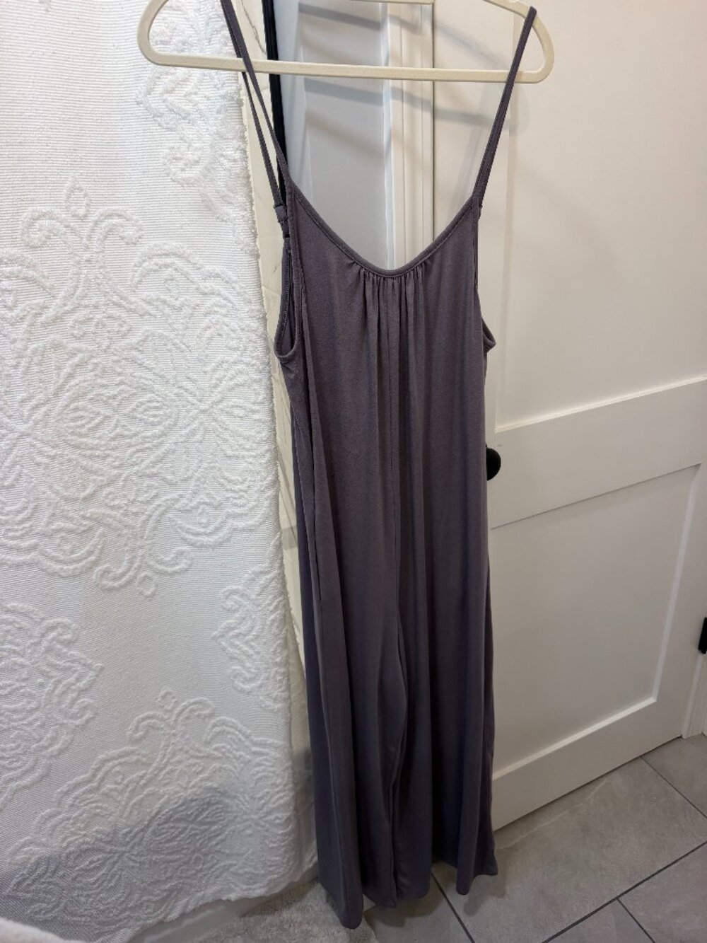 Women's plain gray wide leg jumper size M